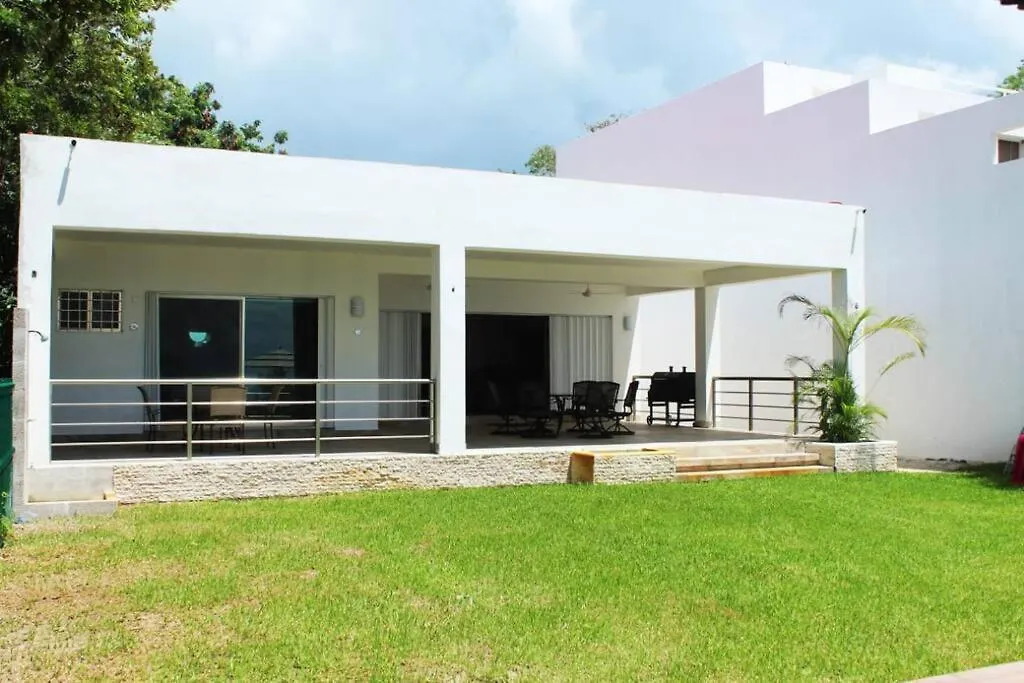 Holiday home Villa Rosferani Sunset Cozumel
